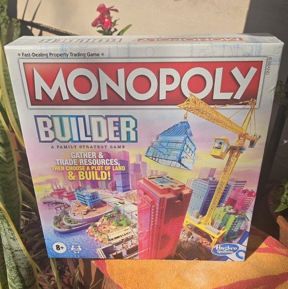 Monopoly Builder Family Strategy Board Game - Picture 1 of 4
